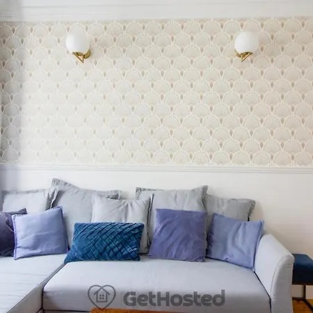 Apartment Charming Flat In The Center Of - Gethosted *